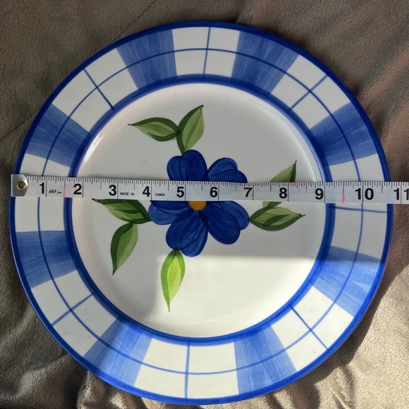 A Step Beyond San Remo Dinner Plate Blue Flower 10-3/4” - Picture 4 of 5